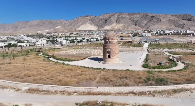 12 bin yıllık tarihi olan Hasankeyf'te yıl sonu hedefi 150 bin ziyaretçi (2)