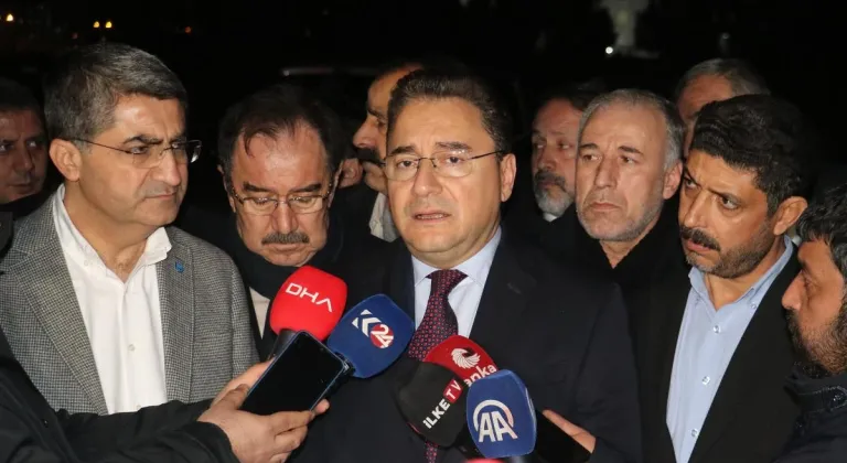 Ali Babacan: Türkiye'nin, Avrupa demokrasilerindeki gibi yeni modellere ihtiyacı var