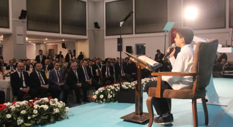 Bakan Kacır: Sanayicilerimizin hızını kesecek tüm engelleri ortadan kaldırmak en önemli ödevimiz