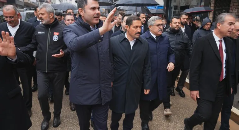 Bakan Kurum, Hatay'da TOKİ şantiyelerini inceledi