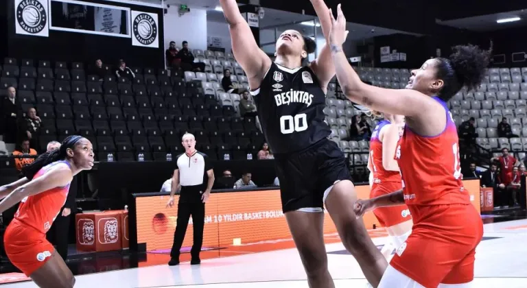 Beşiktaş - Botaş: 94-67