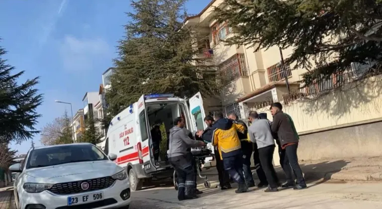 Binanın 3'üncü kat penceresinden düşerek ağır yaralandı