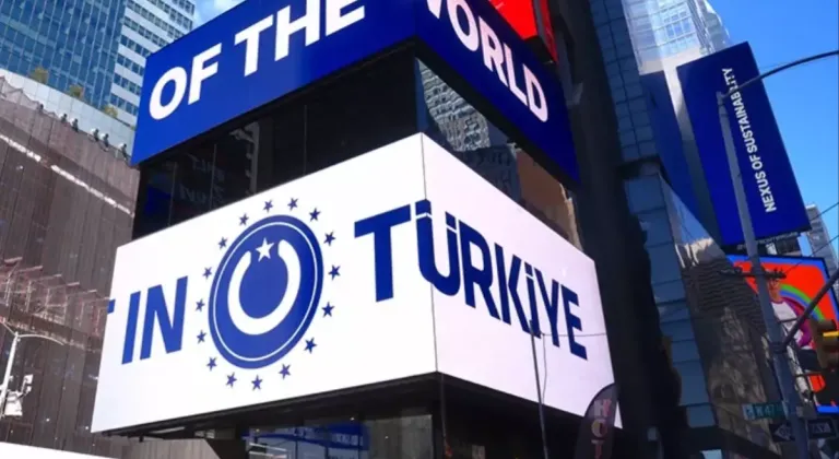 Dünyaca ünlü Times Meydanı'nda ''Türkiye'' reklamları