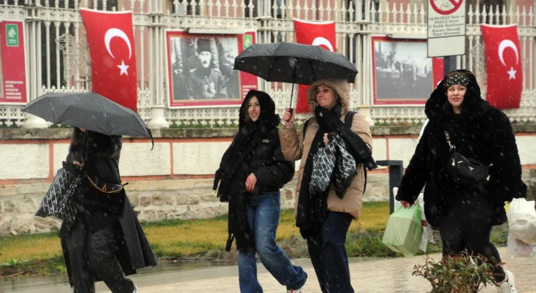 Edirne'de karla karışık yağmur