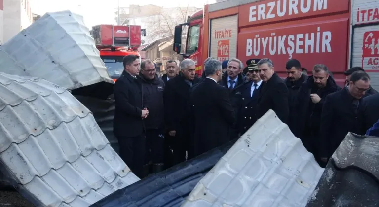 Erzurum'da tarihi Taşambarlar'da yangın (5)