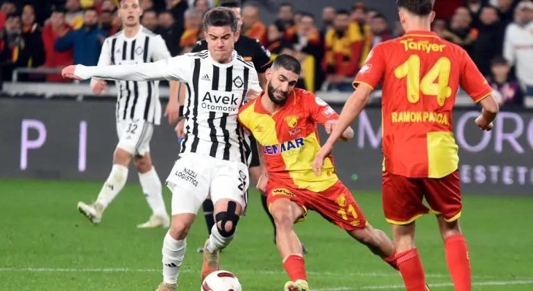 Göztepe'de Ahmed Ildız formayı kaptı