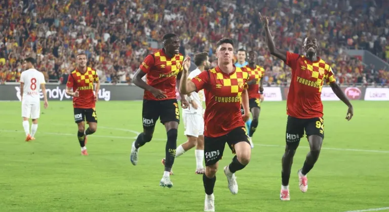 Göztepe'de Taha'ya Mainz kancası