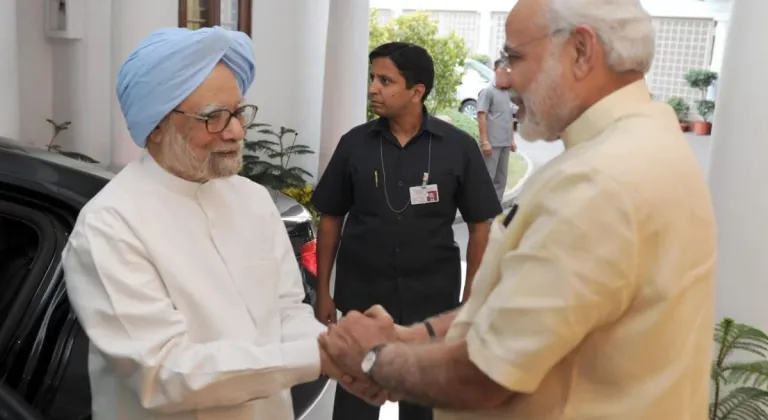 Hindistan'ın eski Başbakanı Manmohan Singh, 92 yaşında hayatını kaybetti