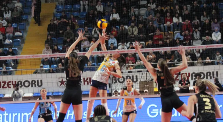 Kuzeyboru - VakıfBank: 0-3