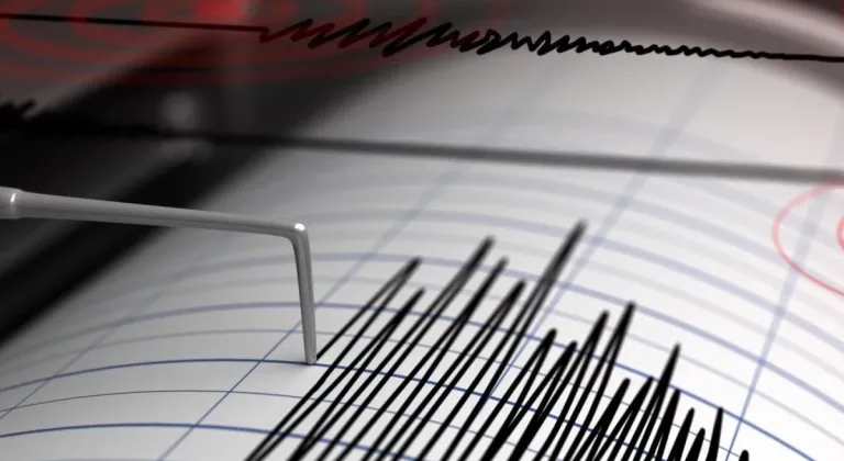 Sivas'ta 4.7 büyüklüğünde deprem meydana geldi.