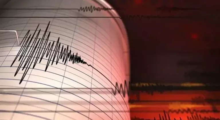 Son dakika: Bitlis'te 4.5 büyüklüğünde deprem!