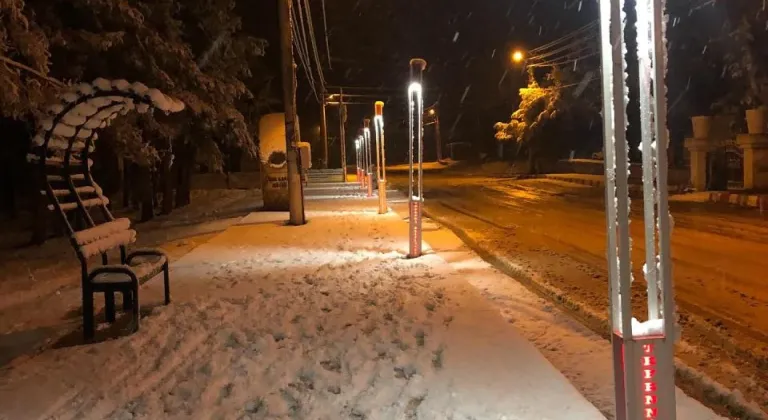 Tefenni'de 'Devlet Bahçeli Caddesi'nin adı değiştirildi